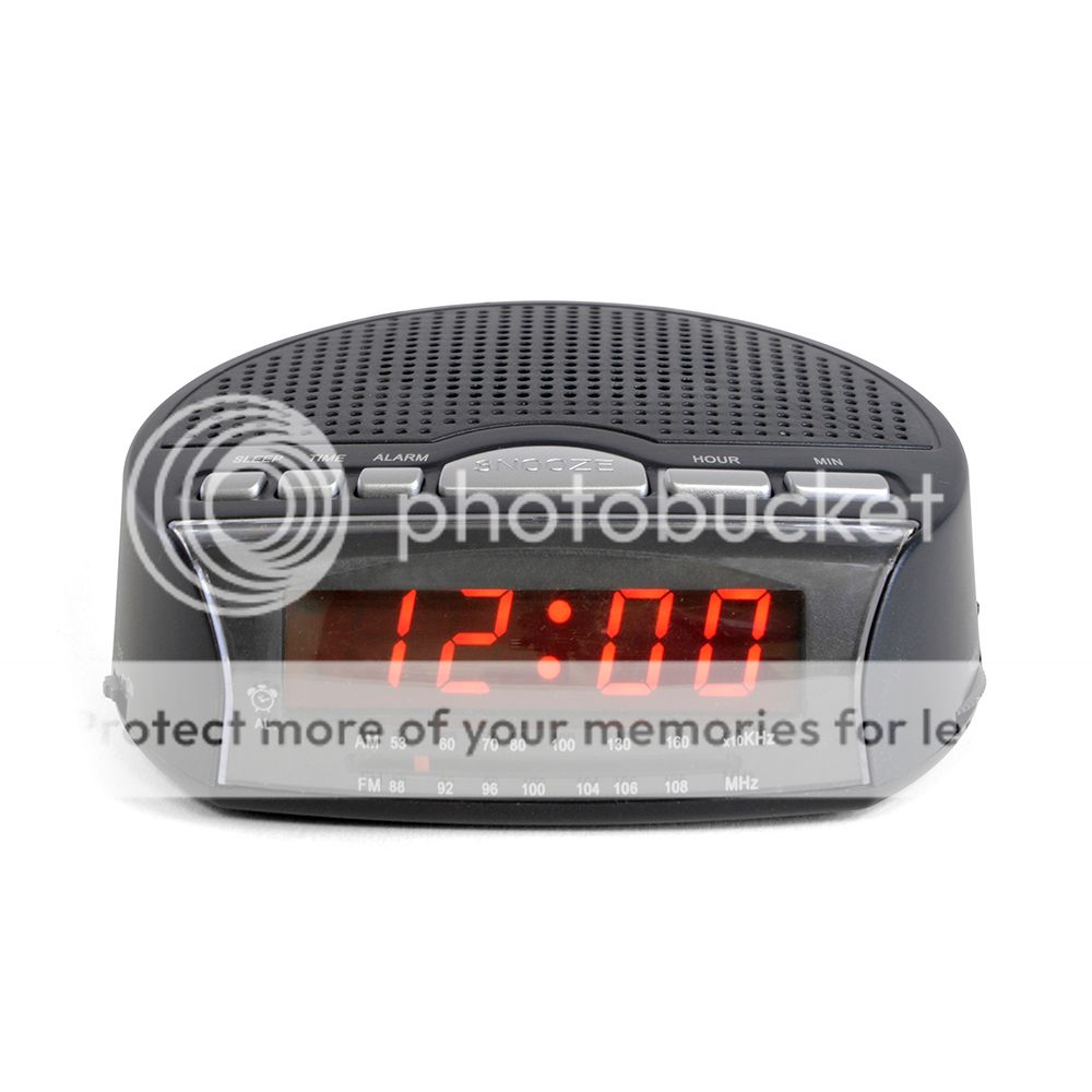 AM/FM Bedside Radio 24hr Digital Alarm Clock / Mains Powered with
